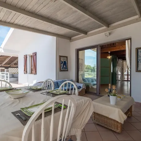 Villa - 1 Min Walk From