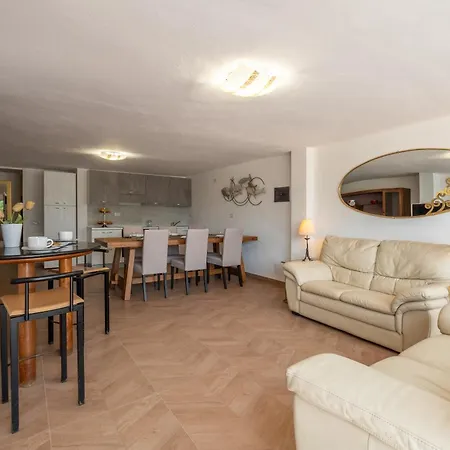 - 1 Min Walk From