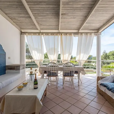 Villa - 1 Min Walk From