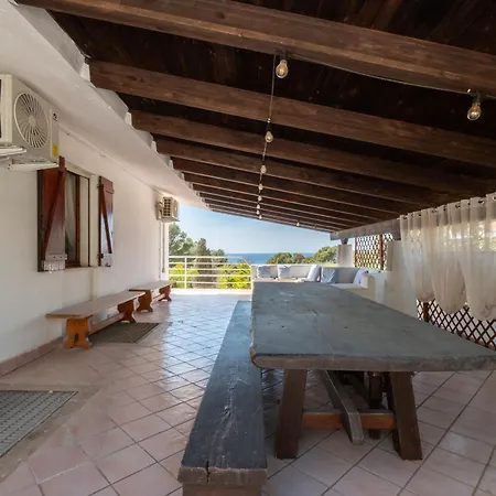 Villa - 1 Min Walk From Porto Pino