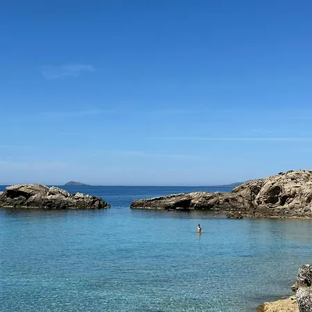 Вилла - 1 Min Walk From Порто-Пино